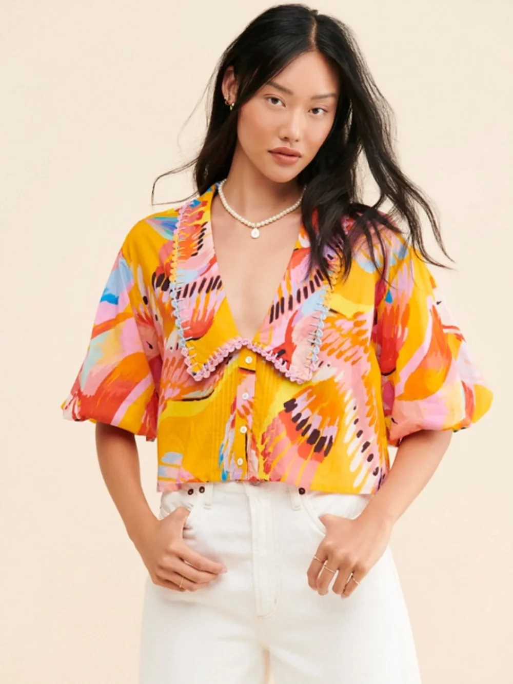 FARM Rio Neon Macaws Multicolor Button Front Scalloped Collar Cropped Top Blouse - Picture 1 of 16